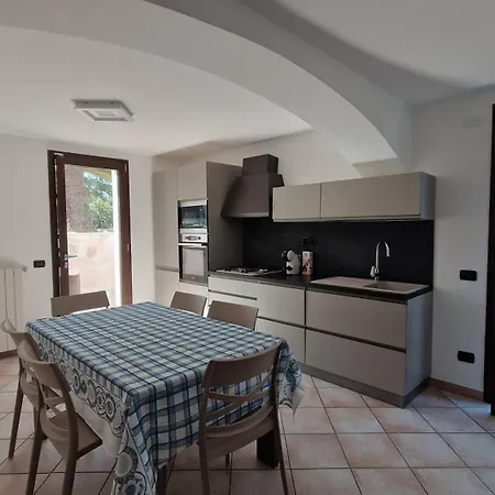 Domus Matilde Porto Frailis * Àrbatax